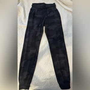 Lululemon Black Camo Align Joggers